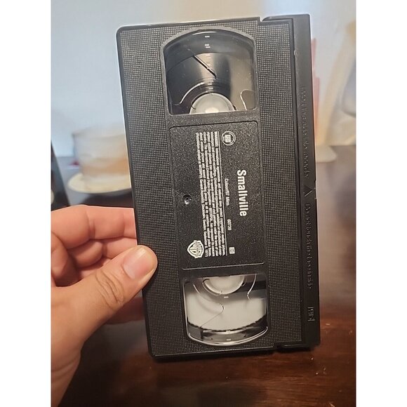 Smallville: Pilot Warner Bros Release Superman Rare TESTED (VHS 2002) HTF - Picture 7 of 13